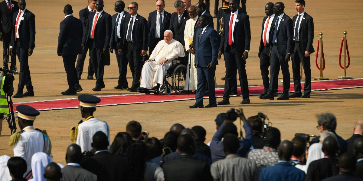 El Papa Francisco llegó este viernes a Sudán del Sur en su peregrinación por África