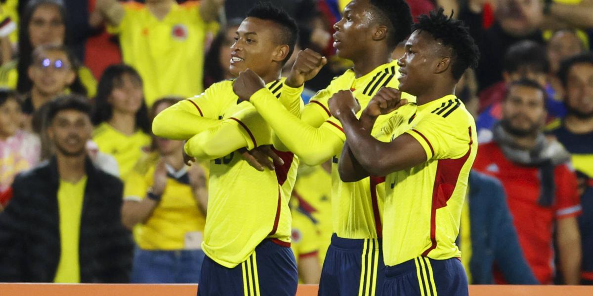 Colombia vs. Paraguay.