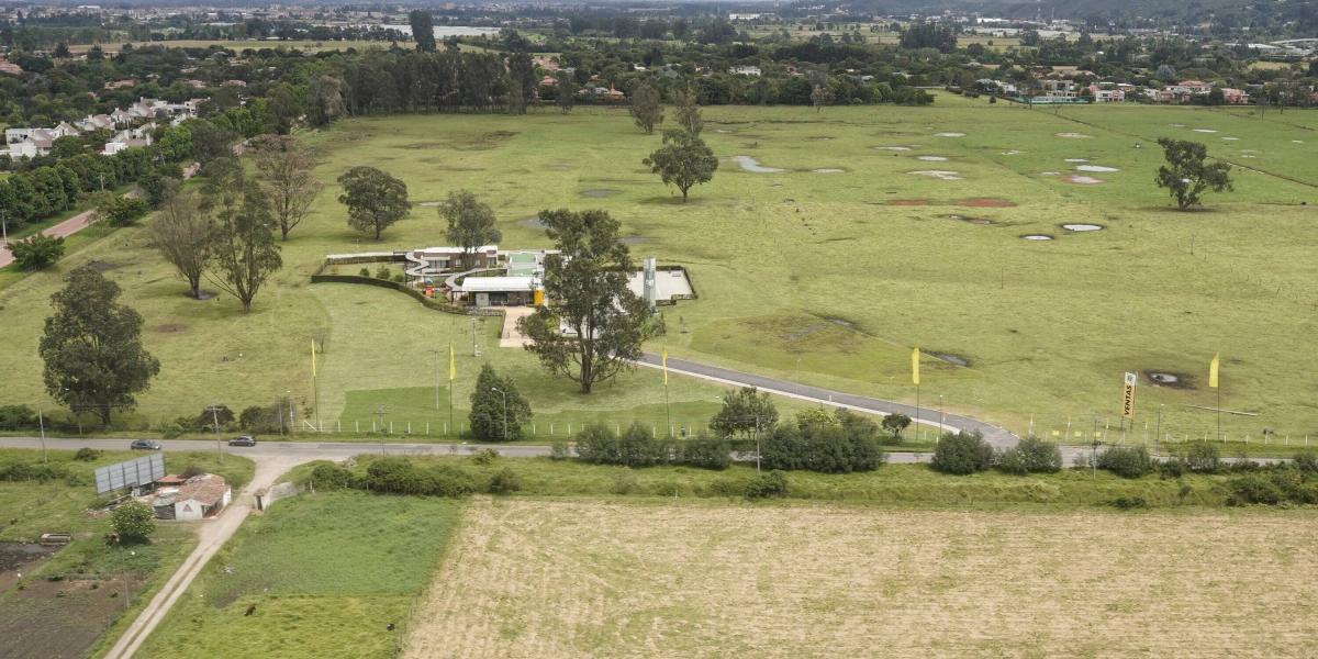 Aeropuerto Guaymaral La Polémica Por Proyecto De Vivienda Lagos De Torca 0532