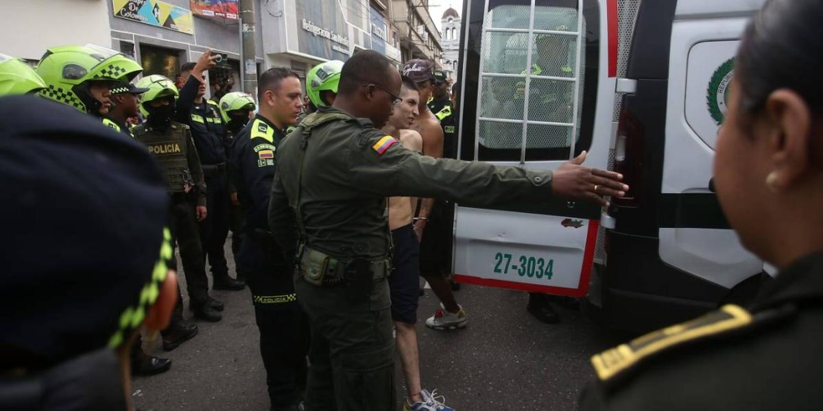 Policía Busca A Detenidos Que Se Fugaron De Centro Transitorio En Cali 4545