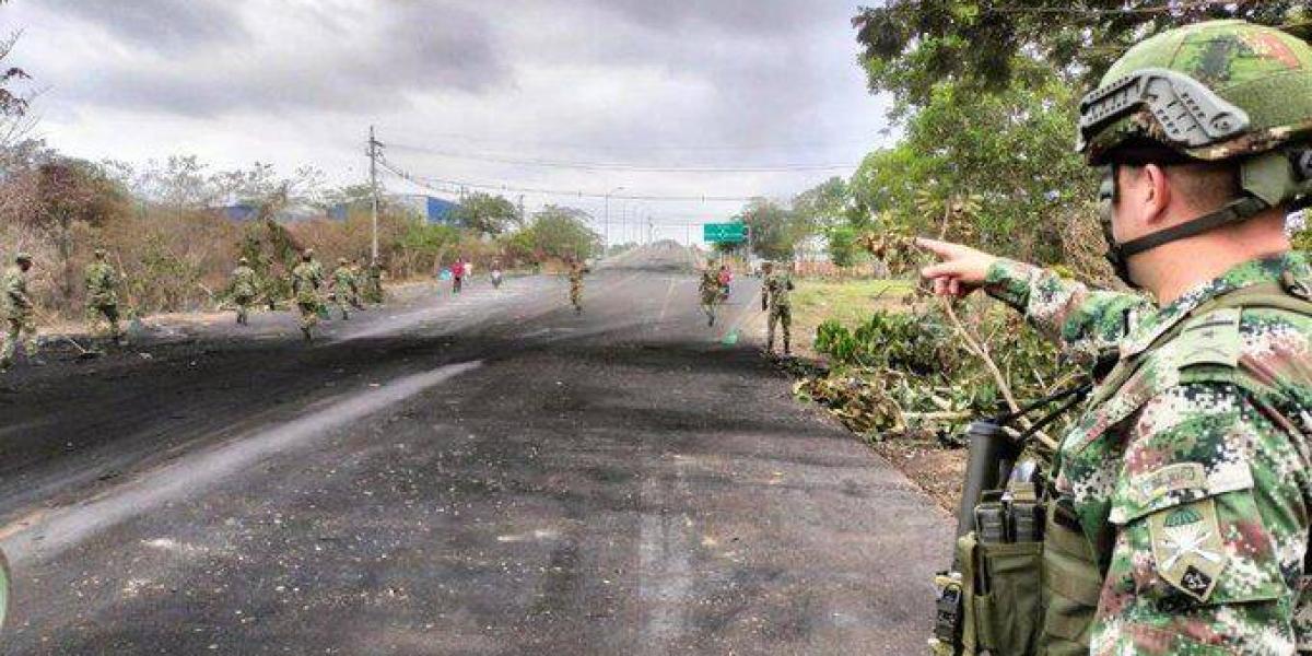 Paro Minero Despliegan Tropas De Fuerzas Especiales Urbanas 9546