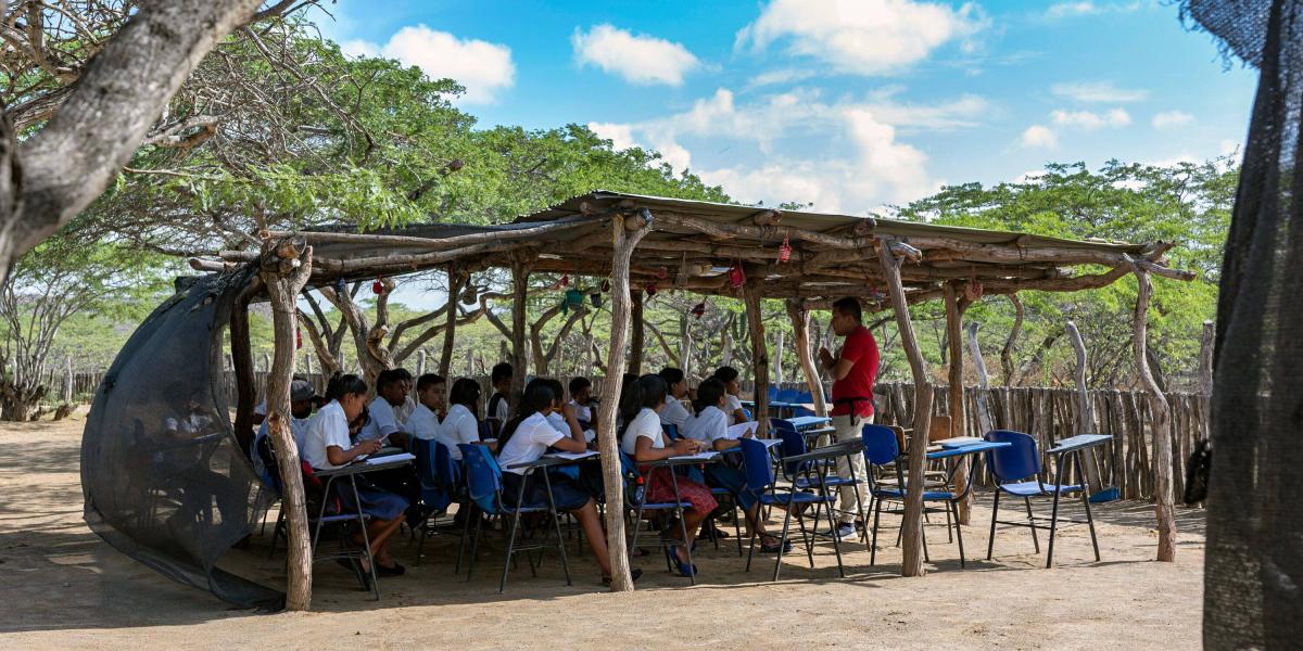 La Guajira es la región con más porcentaje de analfabetismo.