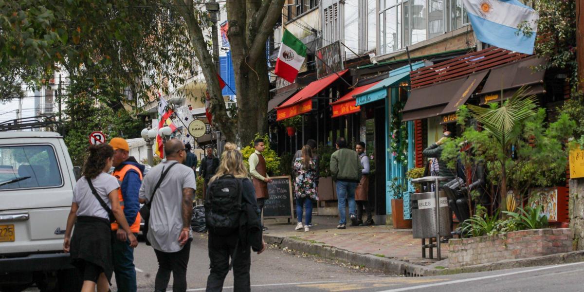 El sector de bares y restaurantes de La Macarena en Bogotá, es uno de los que más preocupado está por los cambios que podrían venir con la reforma laboral. En la foto el restaurante Raad Arabian Food.
