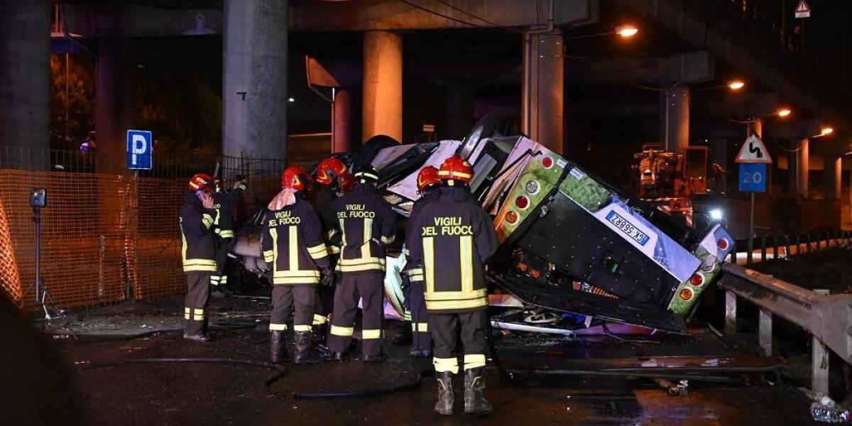 Accidente de tránsito en Italia deja al menos 21 muertos y varios heridos