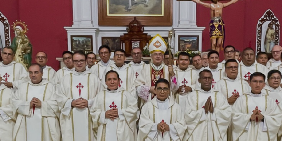 Los sacerdotes han respaldado la directriz del obispo Rafael Escudero.