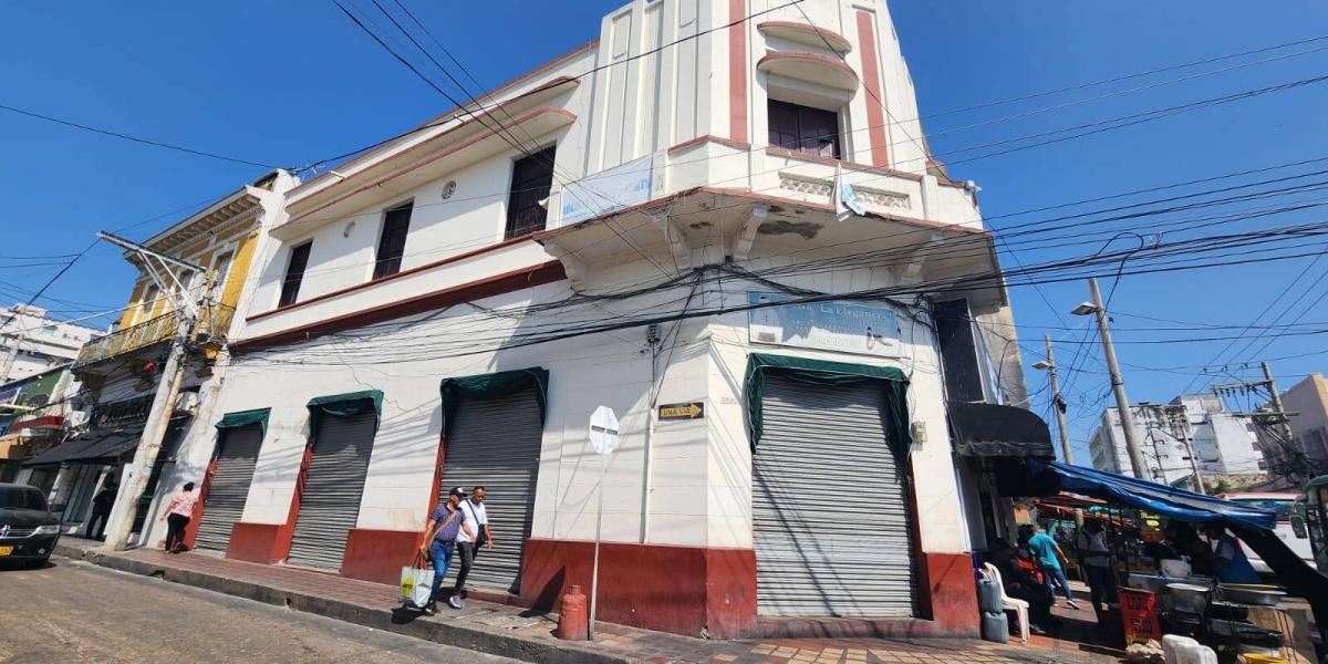 Se Vende > Ropa / Calzados: JUEGO DEPORTIVO DE MUJER en La Habana