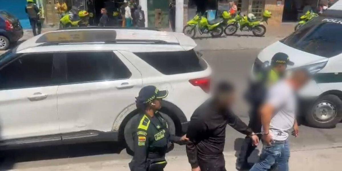 Robo De Vehículos En Bogotá Capturan A Peligrosa Banda 0095