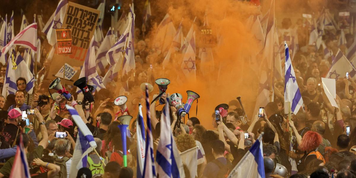 Más de 100.000 israelíes protestan en Jerusalén contra Netanyahu para pedir  elecciones