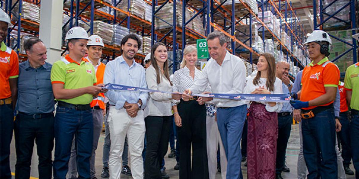 Ara inaugura centro de distribución en Palmira