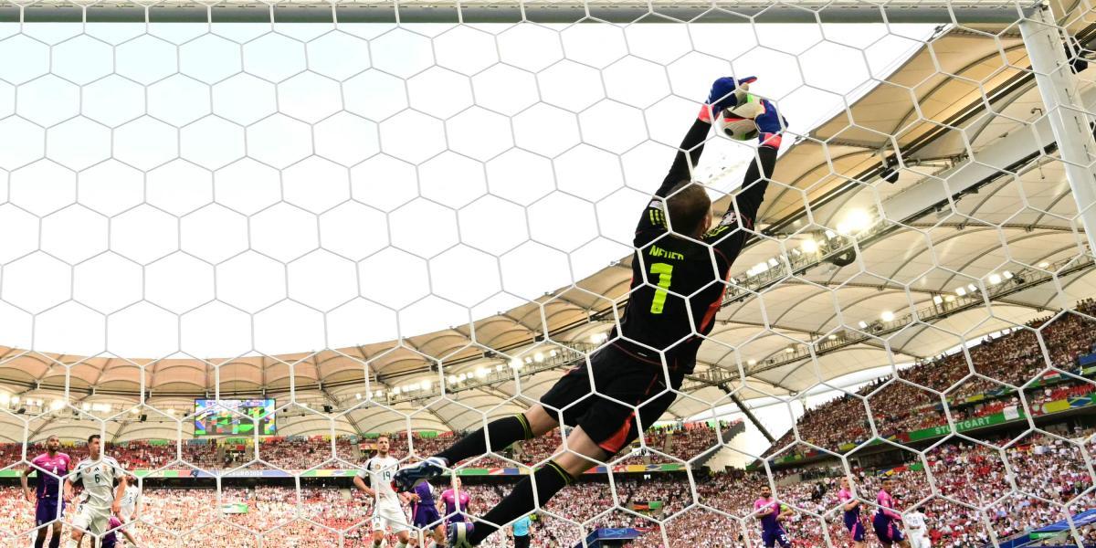 Eurocopa La Espectacular Atajada De Manuel Neuer Que Evitó El Empate De Hungría Contra Alemania 2710