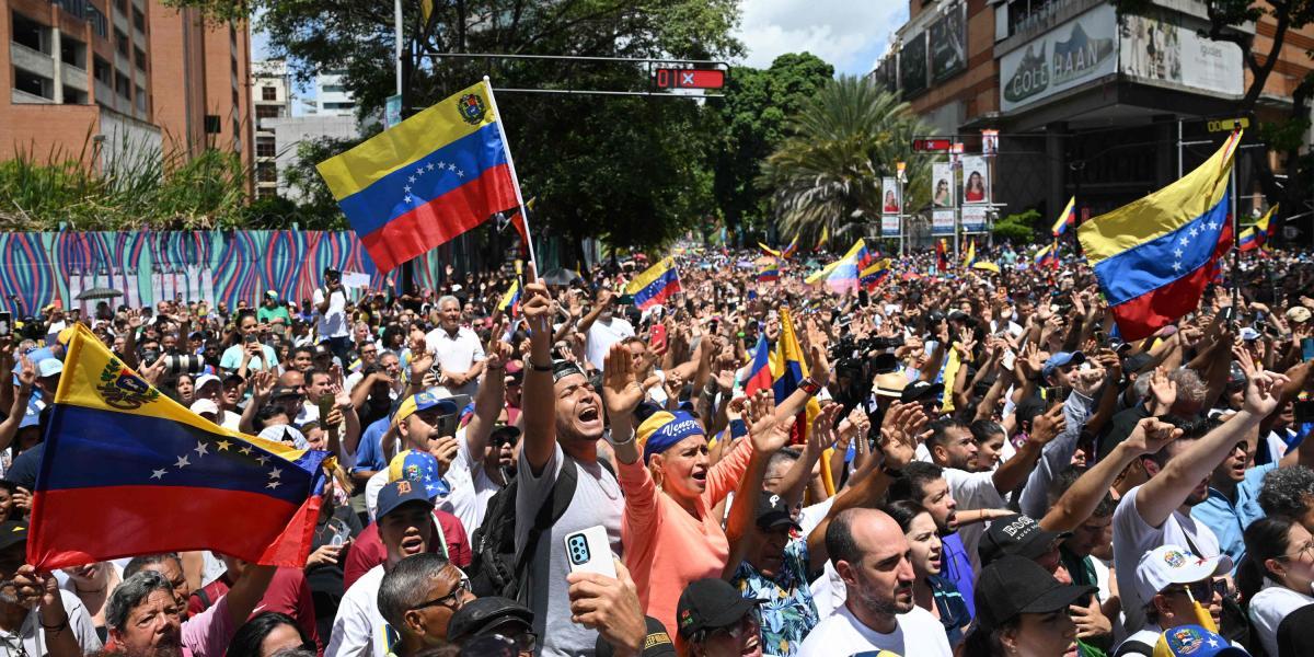 Embajador de EE. UU. en Colombia defiende uso de redes sociales en Venezuela ante censura de gobierno de Nicolás Maduro