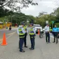 Volvió el reversible en la avenida Cañasgordas. Es un cambio vial que deja en un solo sentido de Jamundí a Cali.