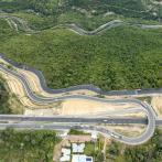 La estabilización de taludes de hasta 100 metros de altura avanza con éxito y está finalizada en un 94 por ciento. También se han estabilizado 134 kilómetros de los 143 kilómetros incluidos en el alcance establecido. Foto: Vía Sumapaz