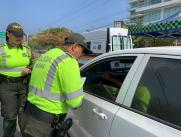 La Policía de Transito mantiene controles en los principales corredores de Barranquilla.