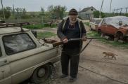 Oleksandr Kuprych, soldado veterano y residente de Jersón, dijo que usaría su escopeta si regresaban los rusos.