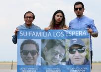 Galo Ortega, padre de Javier Ortega, Carolina Rivas, hija de Paul Rivas; y Cristian Segarra, dijo de Efraín Segarra, siempre tuvieron la esperanza de verlos regresar..