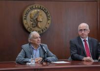 Ricardo Bonilla, ministro de Hacienda y Leonardo Villar, gerente del Banco de la República