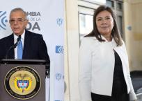 El ministro de Defensa Ivan Velásquez y la electa fiscal Luz Adriana Camargo.