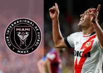 Radamel falcao frente al escudo del Inter de Miami