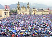 Según López, varios sectores pueden salir a protestar si el Gobierno no cumple sus expectativas. En la foto, marcha contra políticas del Gobierno, el 21 de abril.