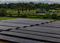 Cali Colombia 
Gases de Occidente, una empresa Promigas, y Harinera del Valle inauguraron la primera granja solar de esta compañía en la planta de Villa Rica, Cauca.
Esta planta solar, construida por GdO y financiada por Promigas, le permitirá a Harinera del Valle generar hasta un 30% de energía limpia para su planta en Villa Rica, Cauca, lugar donde se producen pastas La Muñeca, Conzazoni, Pugliese y San Remo, las cuales hacen parte de la vida de millones de colombianos desde hace décadas.
Fotos Santiago Saldarriaga Quintero / EL TIEMPO