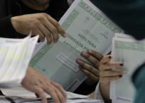 Haia las 8 a.m. se abrieron los centros de votación de todo el país.