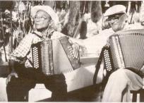 Lorenzo Morales y Emiliano Zuleta Baquero, grandes juglares del folclor vallenato.