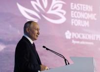 El presidente de Rusia, Vladimir Putin, se dirige a la audiencia durante el Foro Económico Oriental en Vladivostok.