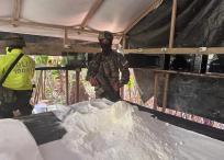 Destrucción de laboratorios para procesar cocaína de las disidencias.