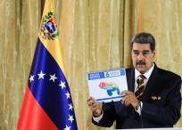 Presidente venezolano Nicolás Maduro hablando durante un acto de presentación de la Ley Orgánica para la Defensa de la "Guyana Esequiba".