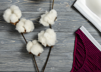El algodón es una tela confortable y fresca.