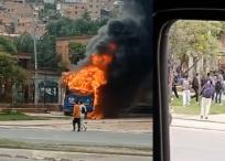 Incendio de bus del Sitp