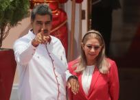 El presidente de Venezuela, Nicolás Maduro, junto a la primera dama, Cilia Flóres.