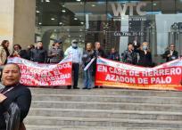 Trabajadores del Ministerio de Trabajo protestan ante incumplimientos de la ministra Gloria Inés Ramírez.