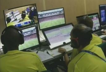 El árbitro asistente de vídeo ha sido protagonista de la Copa Confederaciones.