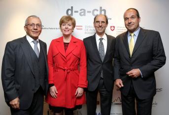 Michael Bock, embajador de Alemania; embajadora de Austria, y Boris Kruijssen, Kurt Kunz, embajador de Suiza; Marianne Feldmann, director de Lure Media.