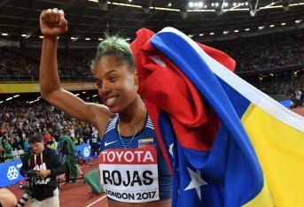 La Venezolana se llevó el cetro de la prueba con una marca de 14,91 metros, la medalla de plata fue para la colombiana Caterine Ibargüen con un registro de 14,88 metros, y finalmente Olga Ripakova de Kazajistán se llevó el bronce, con una marca de 14,77 metros.