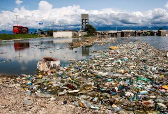 La basura represada en Palmira, Magdalena, propicia un ambiente insalubre.