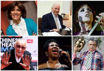 Emblemáticos científicos, músicos legendarios, personalidades de la televisión, escritores prolíficos, entre otros. A continuación recordamos a 40 personajes famosos que fallecieron este año.