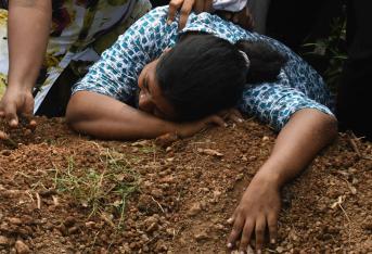 El último adiós a las víctimas del atentado en Sri Lanka