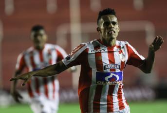 Para la temporada 2018-II, Díaz contribuyó con 16 goles en 57 partidos para que Junior llegará la final de la Copa Suramericana y se llevará la estrella de diciembre en el fútbol colombiano.