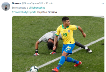 Roberto Firmino erró su penalti en la serie que gano Brasil 4-3 sobre Paraguay y los memes se burlaron de él.