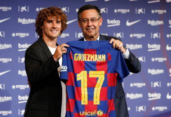Antoine Griezmann usará el número 17 en el Barcelona y los hinchas se burlaron porque era la camisera del colombiano Jeison Murillo.