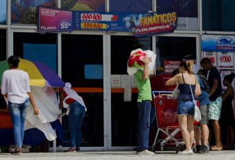 Barranquilla, Colombia, 22 de Marzo de 2020. La Ventan al Mundo sin gente previo a la cuartena nacional. Foto Vanexa Romero/ETCE