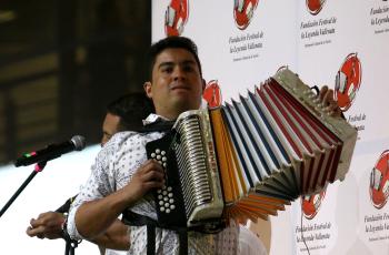 Julián Mojica, acordeonero boyacense.