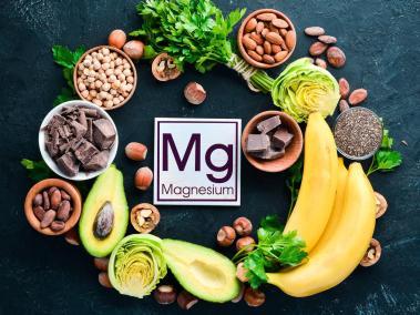 Alimentos como el aguacate y el maíz contienen altos niveles de magnesio.