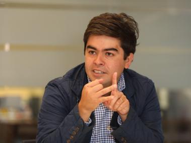 César Pabón Camacho, es el director Ejecutivo del departamento de Investigaciones Económicas de Corficolombiana, entidad filial de Grupo Aval.