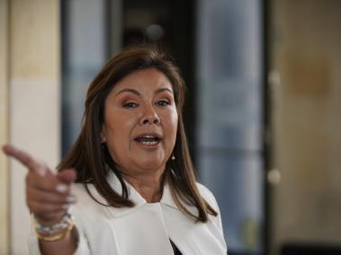 Luz Adriana Camargo candidata a fiscal general de la nacion.
