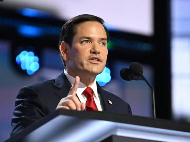 El senador de Florida Marco Rubio habla durante el segundo d??a de la Convenci??n Nacional Republicana de 2024 en el Foro Fiserv en Milwaukee, Wisconsin, el 16 de julio de 2024.