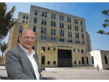 Germán Ávila Plazas fue designado como nuevo ministro de Hacienda.